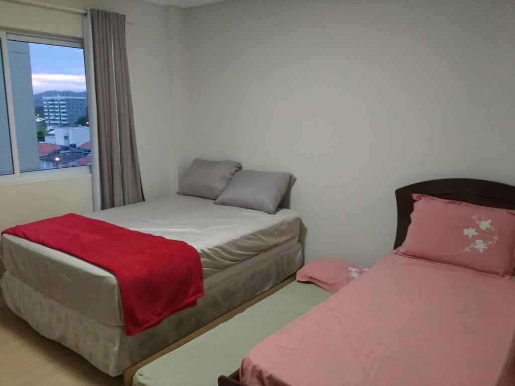 Edificio Piezzo De Mare Lejlighed Meia Praia Eksteriør billede